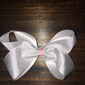Twisted Boutique Bow